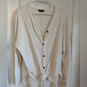 MIHOLL White Knit Top